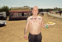 16_colleen-durkin-photography-fashion-lifestyle-fun-film-chicago-gathering-of-the-juggalos-cave-in-rock-il-2012-juggalo-whoop-whoop-cheese-fries-faygo.jpg